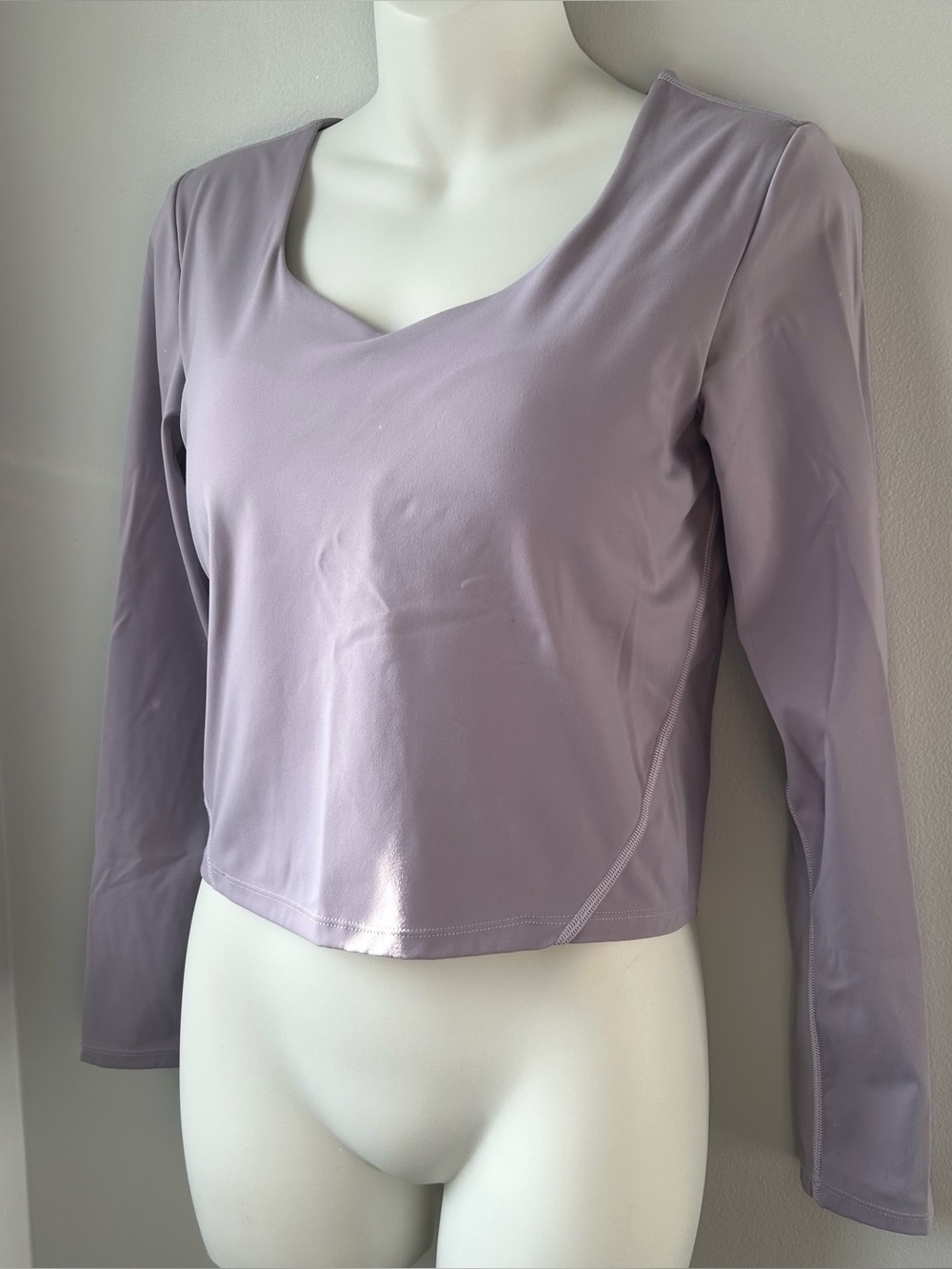 First Health Apparel Lavender Fitted Crop Athletic Top
